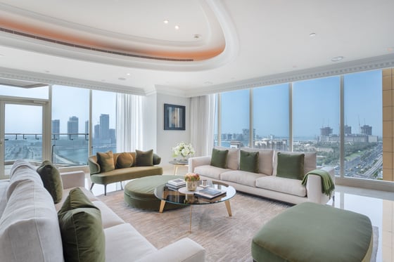 Exquisite Penthouse With Breathtaking Views, picture 1