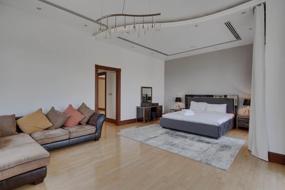 V Sector Grand Villa in Emirates Hills, picture 23