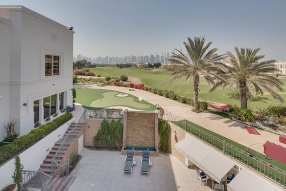 V Sector Grand Villa in Emirates Hills, picture 16