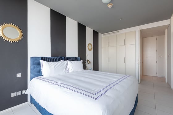 Sea View Luxury Apartment in DIFC, picture 16