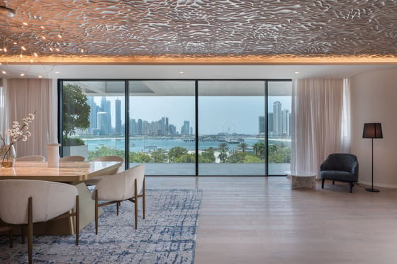 Ultra-Luxury Waterfront Penthouse on Palm Jumeirah, picture 3