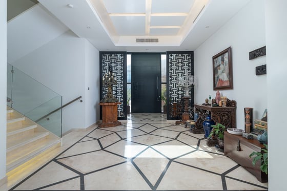 Custom-built Luxury Villa with Incredible Views in Jumeirah Golf Estates, picture 1