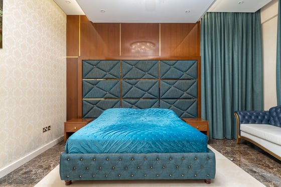 Vacant on Transfer | Luxury Beachfront Villa with Epic Entertainment Space on Pearl Jumeirah, picture 39