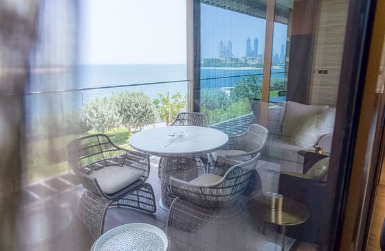Furnished Sea Facing Apartment On Jumeirah Bay Island, picture 13
