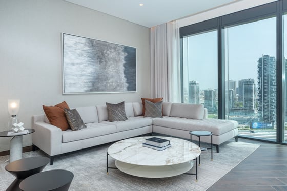 Luxury One Za’abeel Duplex Apartment with DIFC and Burj views, picture 6