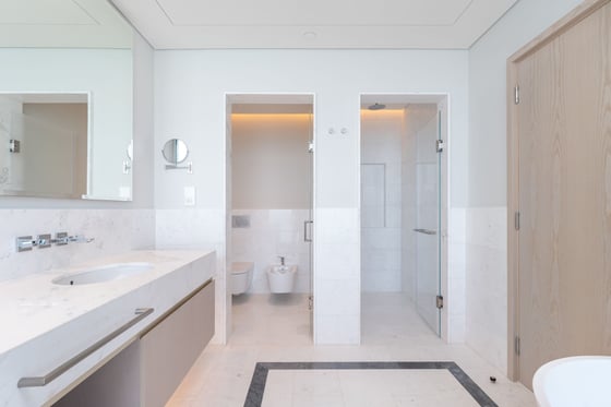 World Class Luxury Apartment in Five-star Palm Jumeirah Tower, picture 19