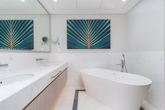 World Class Luxury Apartment in Five-star Palm Jumeirah Tower, picture 30