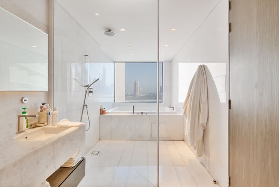 Luxury Penthouse with Sunset Views in Palm Jumeirah Hotel Residence, picture 8