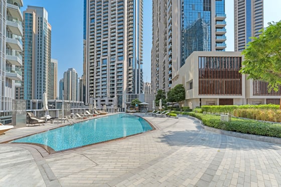 Brand New Luxury Apartment in Downtown Dubai, picture 35