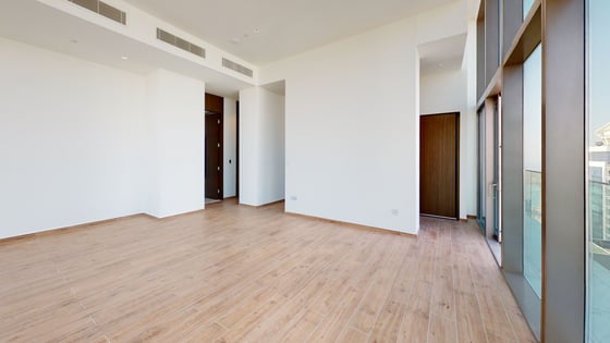 Exclusive Full Floor Luxury Waterfront Apartment in Dubai Marina, picture 8