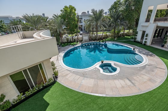 Extraordinary Extended Luxury Villa with Pool in Emirates Hills, picture 27