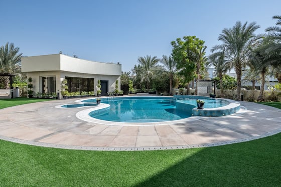 Extraordinary Extended Luxury Villa with Pool in Emirates Hills, picture 30
