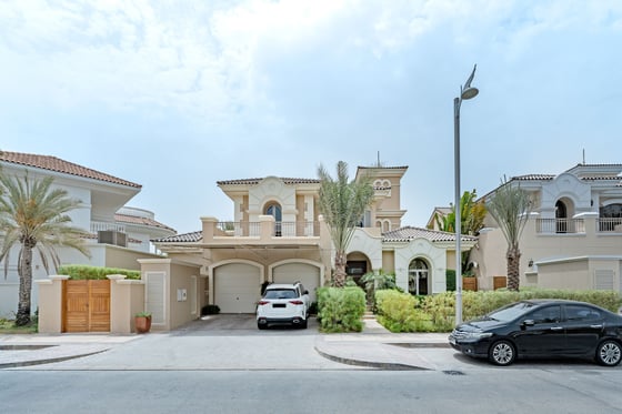 Stunning Beachfront Villa with Pool on Palm Jumeirah, picture 33