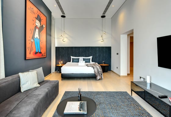 Chic Full Floor Penthouse Apt. in Downtown Dubai, picture 20