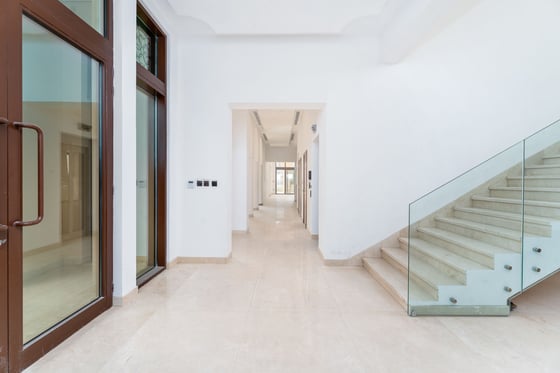 Genuine Listing Golf Course View Tailored Mansion, picture 10