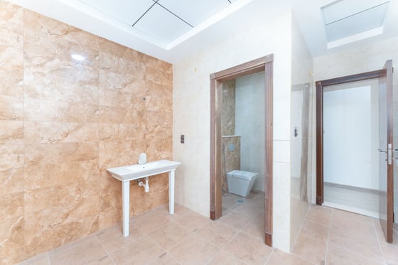 Genuine Listing Golf Course View Tailored Mansion, picture 14