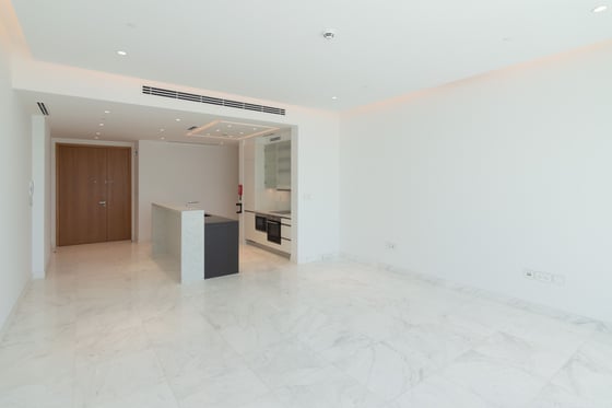 Brand New Beachfront Luxury Apartment on Jumeirah Beach Residence, picture 6