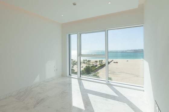 Brand New Beachfront Luxury Apartment on Jumeirah Beach Residence, picture 8