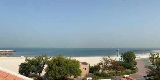Vast Beachfront Compound with Renovation Potential in Jumeirah, picture 19