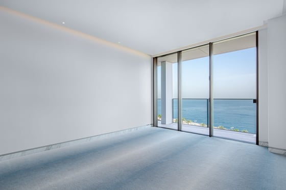 Exclusive and Handed Over | Gorgeous Open Sea Views, picture 12