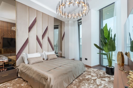 Luxury Triplex Penthouse Apartment in Downtown Dubai, picture 7