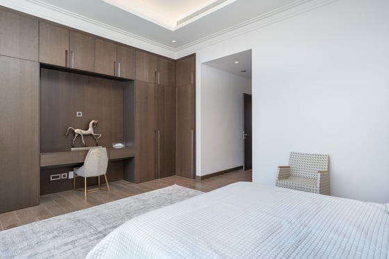 Full Floor Luxury Apartment in Downtown Dubai, picture 24