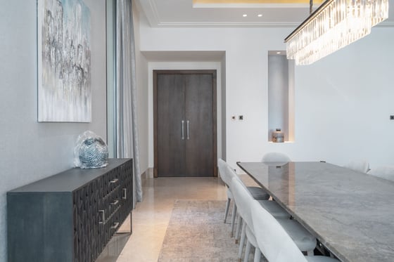 Full Floor Luxury Apartment in Downtown Dubai, picture 11