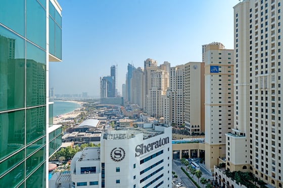 Stunning Beachfront Apartment on Jumeirah Beach Residence, picture 11