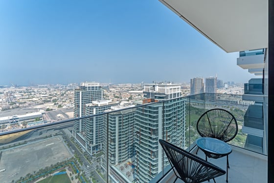 Luxury Link Bridge Apartment with Park and Dubai Frame Views in Wasl1, picture 18