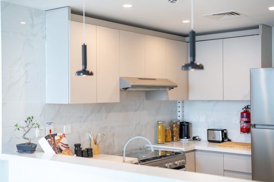 Elegant and Modern Apartment with Zabeel Park Views in Wasl1 District, picture 35