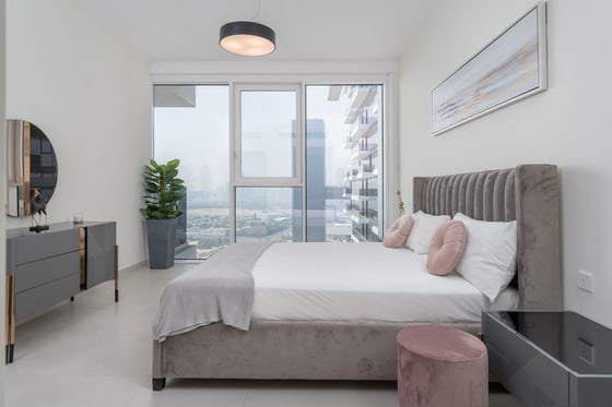 Centrally located luxury apartment with ocean views in Wasl1, picture 20