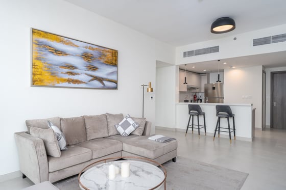 Chic and modern apartment in dual tower Wasl1 residence, picture 10
