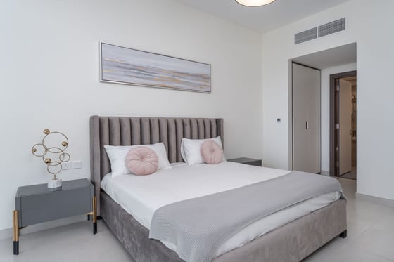 Executive Apartment with Sea View in Link Bridge of Dual Tower Wasl1 Residence, picture 24