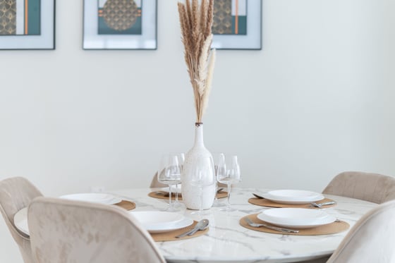 Contemporary apartment in centrally located Wasl1 residence, picture 15