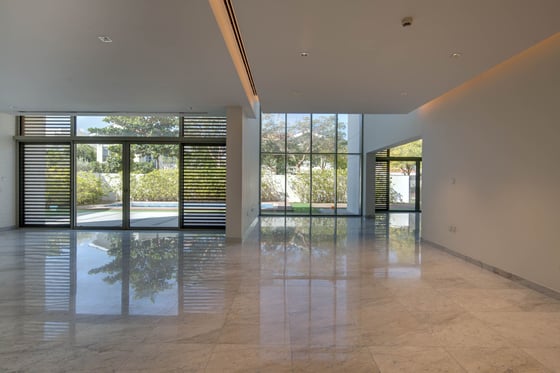 Perfectly Located Luxury Villa in Mohammed Bin Rashid City, picture 6