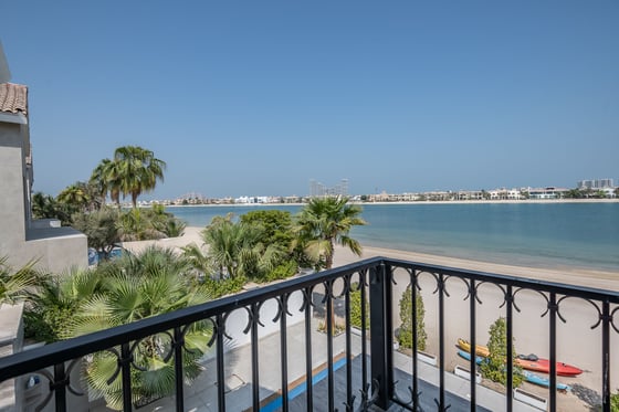 Exclusive, Extended Plot, Tip Location Villa, picture 23