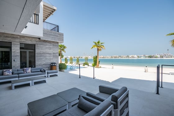Exclusive, Extended Plot, Tip Location Villa, picture 38