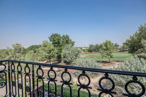 Stunning Family Villa with Golf Course Views in Jumeirah Golf Estates, picture 15