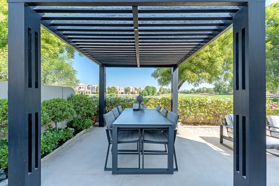 Beautifully Upgraded Luxury Villa in Jumeirah Golf Estates, picture 23