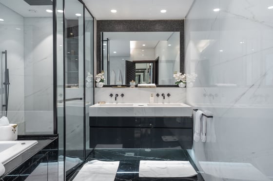 Bespoke Villa with Custom-finish on Palm Jumeirah, picture 25