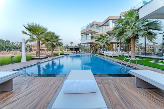 Bespoke Villa with Custom-finish on Palm Jumeirah, picture 43