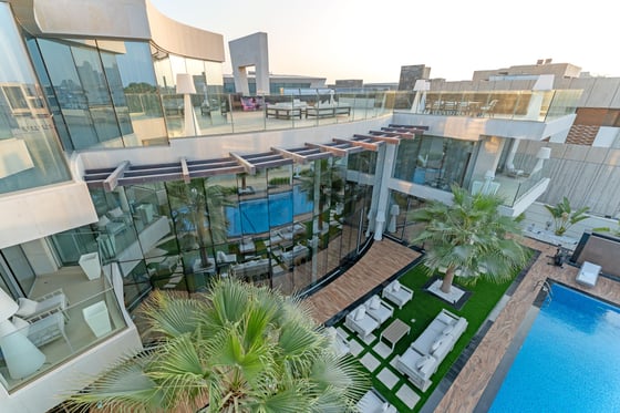 Bespoke Villa with Custom-finish on Palm Jumeirah, picture 34