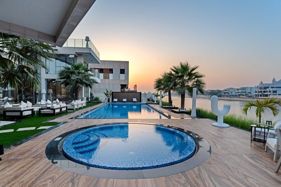 Bespoke Villa with Custom-finish on Palm Jumeirah, picture 37