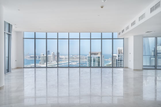 Luxury Apartment with Palm Views in Dubai Marina, picture 2