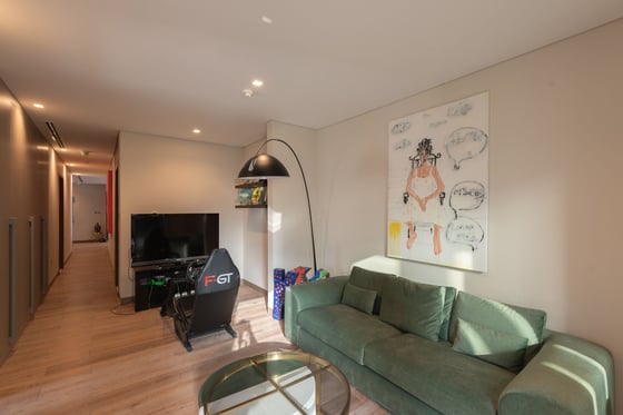 Spectacular 4 Bed Penthouse in the heart of Marina, picture 23