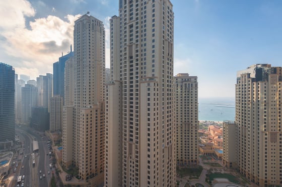 Spectacular 4 Bed Penthouse in the heart of Marina, picture 27