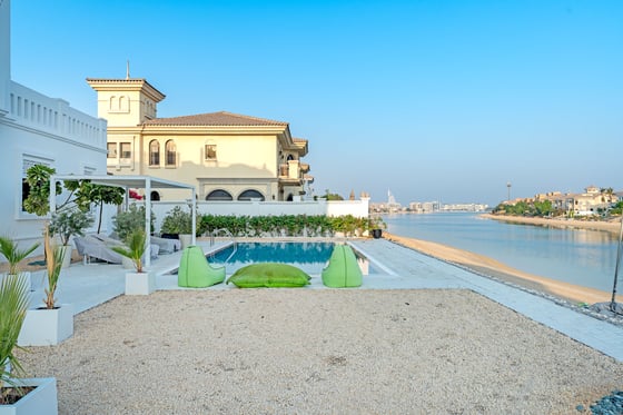 Large Plot Upgraded Beach Front Villa on Palm Jumeirah, picture 39