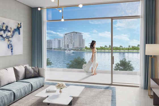 Executive Sized Apartment in Contemporary Canal Front Residences, picture 2