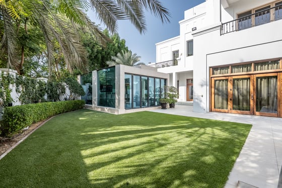 Beautifully Upgraded Villa In Al Barari, picture 13