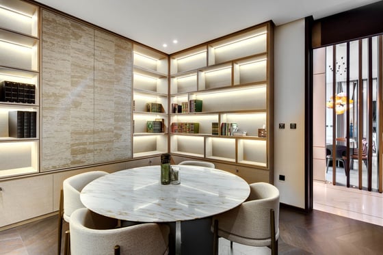 Modern and Opulent Designer Mansion, picture 12